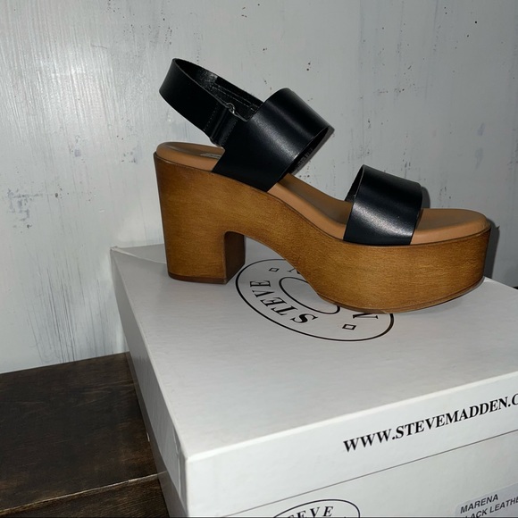 Steve Madden block heels - Picture 2 of 4